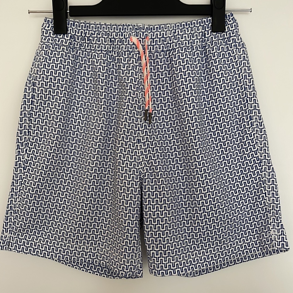 SWIM TRUNKS 💦 - Picture 2 of 9